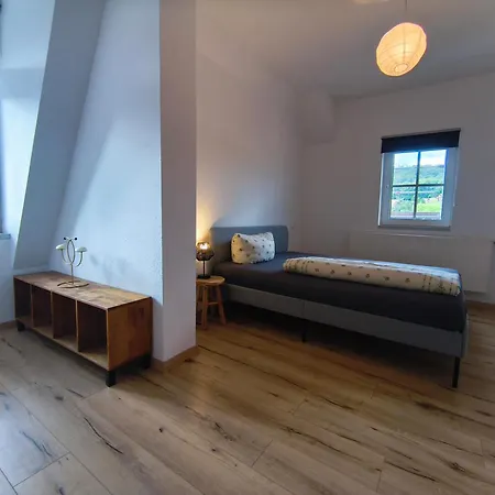 Zur Silbertanne דירה *