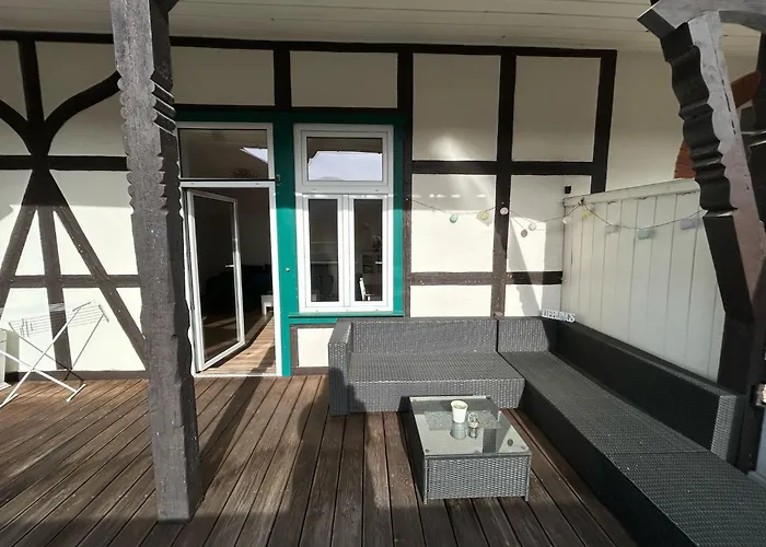 Zur Silbertanne 아파트 *